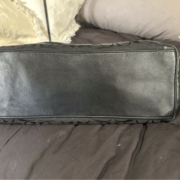 Matching Bag & Wallet - Picture 6 of 7